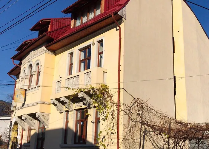 Cozy Flat In Near Old Town