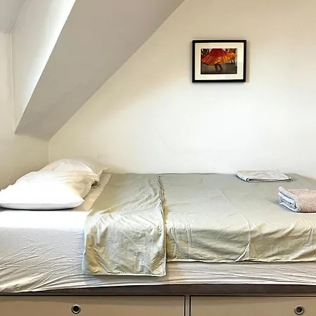 Cozy Flat In Near Old Town * Bucarest