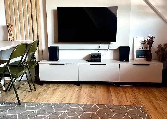 Cozy Flat In Near Old Town 아파트 *