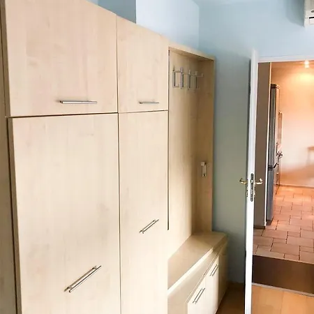 Cozy Flat In Near Old Town Apartamento